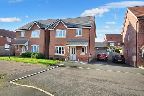 Bott Lane, Stone 3 bed detached house for sale