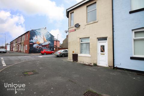 Blakiston Street,  Fleetwood, FY7 2 bed flat for sale