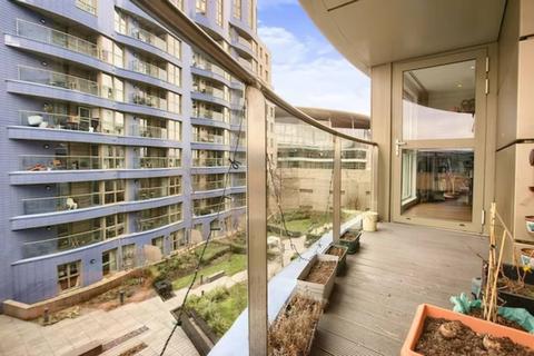 Queensland Road, Highbury and... 2 bed flat for sale