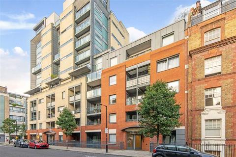 Wells Street, London W1T 2 bed flat for sale