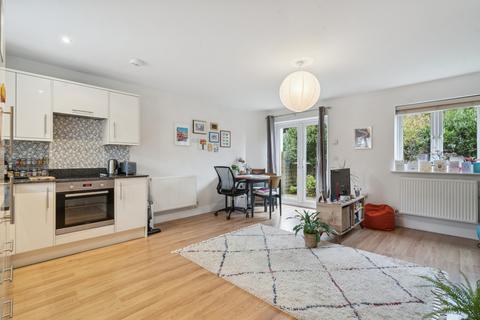 Marshall Avenue, St. Albans... 1 bed detached house for sale