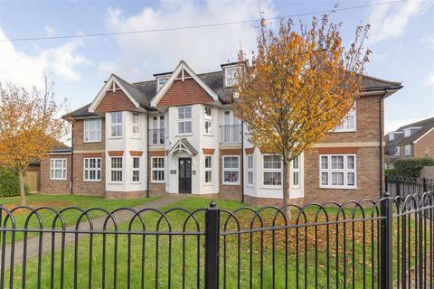 Maidstone Road, Paddock Wood 2 bed apartment for sale