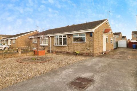 2 bedroom semi-detached bungalow for sale