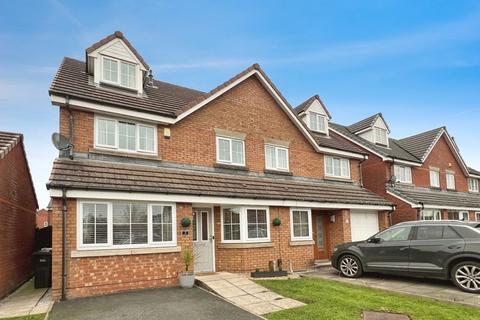 Ladymeadow Close, Bolton 4 bed semi