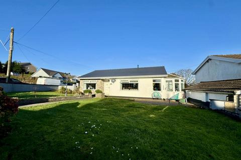 Merthyr Tydfil CF48 3 bed detached bungalow for sale