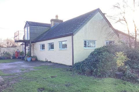Penysarn 2 bed cottage for sale