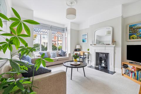 Shirley Road, London, W4 2 bed flat for sale