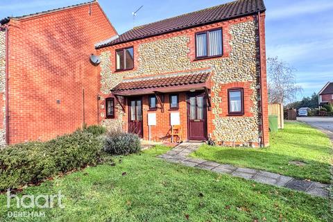 Hares Close, Little Snoring 2 bed end of terrace house for sale