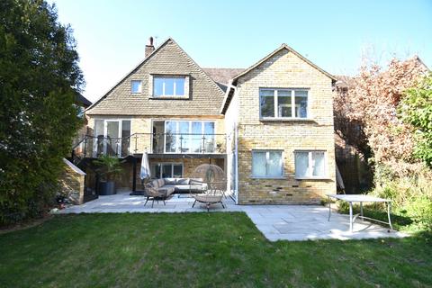Crispin Way, Farnham Common... 5 bed detached house for sale