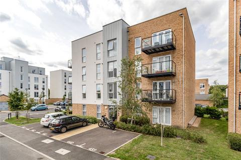 Hawker Drive, Surrey KT15 2 bed flat for sale