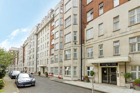 Wellington Court, Wellington Road... 3 bed apartment for sale