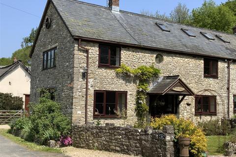 Combpyne, Axminster, Devon EX13 3 bed semi