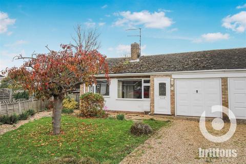 South Moor Drive, Heacham, King's Lynn 2 bed bungalow for sale