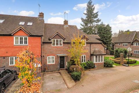 Clement Court, Chawton, Alton, Hampshire 3 bed terraced house for sale