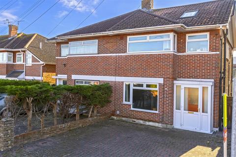 5 bedroom semi-detached house for sale
