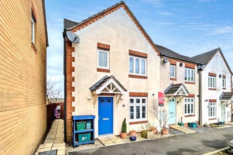 Morton Drive, Torrington, Devon, EX38 3 bed end of terrace house for sale