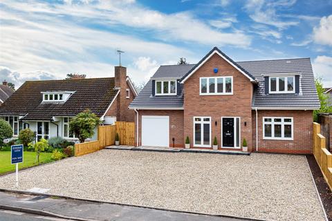 3 Yew Tree Lane, Tettenhall... 5 bed detached house for sale