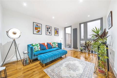 Hatcham Park Road, London 2 bed apartment for sale