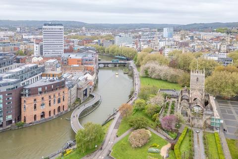 Georges Square, Bristol BS1 2 bed flat for sale