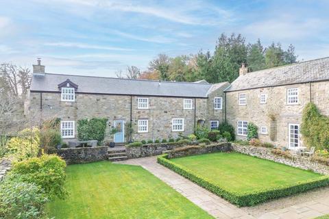 Garden Cottage, Woodlands Hall... 3 bed semi