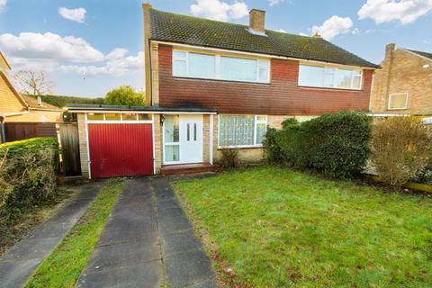 Meadow Walk, Tylers Green HP10 3 bed semi