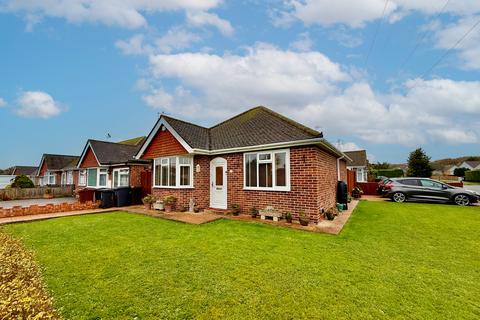 Levett Way, Polegate, East Sussex, BN26 2 bed bungalow for sale