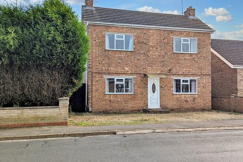 Cemetery Road, Whittlesey... 2 bed detached house for sale