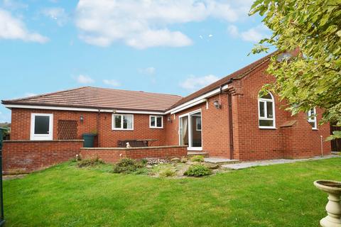 East Langham Road, Raunds 3 bed detached bungalow for sale