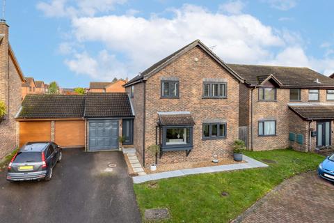 Boswell Gardens, Stevenage... 4 bed detached house for sale