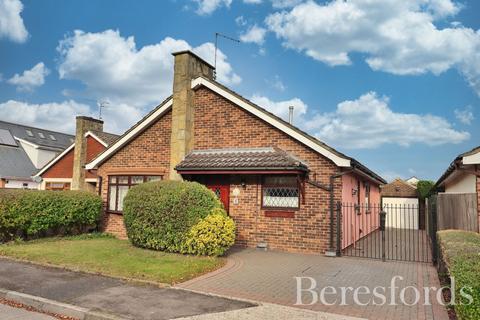 Longleat Close, Chelmsford, CM1 3 bed bungalow for sale