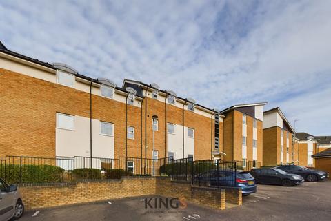 Chequers Field, Welwyn Garden City, AL7 2 bed apartment for sale