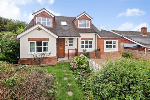 Gordon Road, Whitstable 5 bed detached house for sale