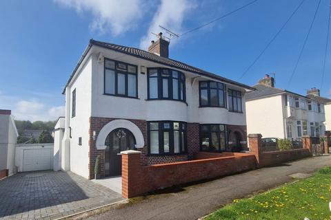 Parkfields Road, Bridgend CF31 3 bed semi