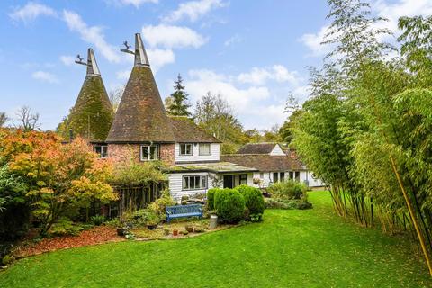 Bethersden Road, Smarden, Ashford... 6 bed detached house for sale