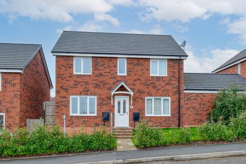 Hawling Street, Brockhill, Redditch... 4 bed detached house for sale