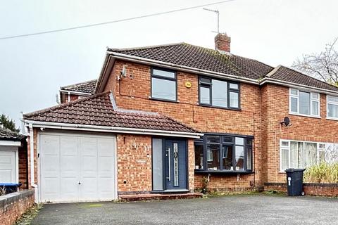 Beaufort Avenue, Royal Leamington Spa 4 bed semi