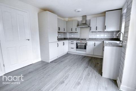 Deering Close, Doncaster 3 bed semi