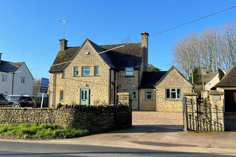 Rissington Road, Bourton On The Water 3 bed detached house for sale