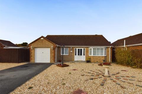 Campling Way, Trusthorpe LN12 3 bed detached bungalow for sale