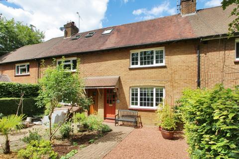 Pipers Green Road, Westerham, TN16 3 bed terraced house for sale