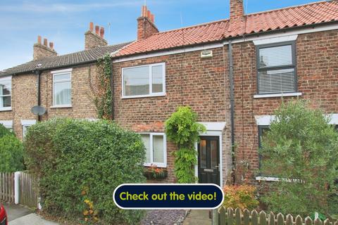 Mill Lane, Beverley, HU17 9JD 2 bed terraced house for sale