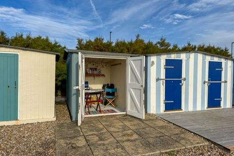 Aldwick, West Sussex Detached house for sale