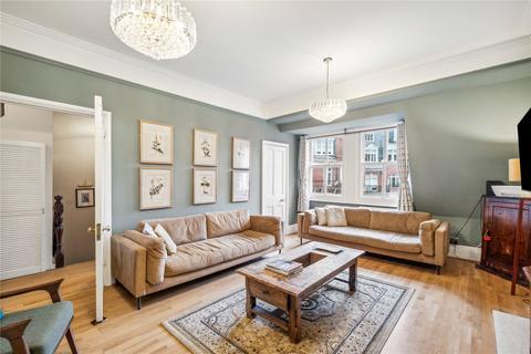 Kensington Court, London, W8 4 bed apartment for sale