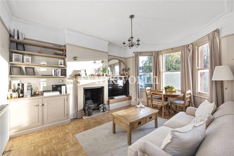 Meadowcroft Road, London, N13 2 bed apartment for sale