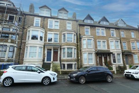 West End Road, Morecambe, LA4 4DR 2 bed flat for sale