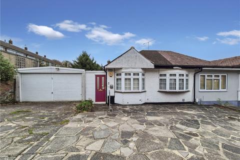 Edmunds Avenue, St Pauls Cray, Kent, BR5 3 bed bungalow for sale