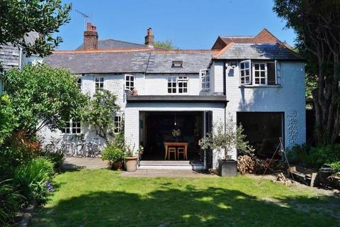 Surrey Street, Arundel 3 bed detached house for sale