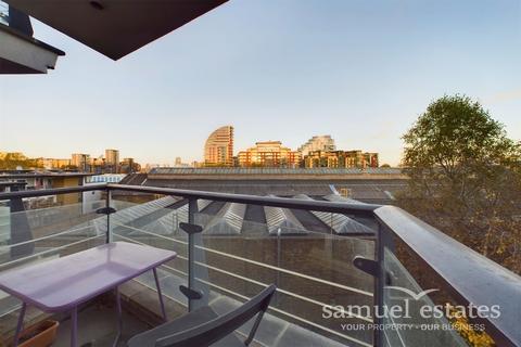 Dolphin House, Smugglers Way, London... 2 bed flat for sale