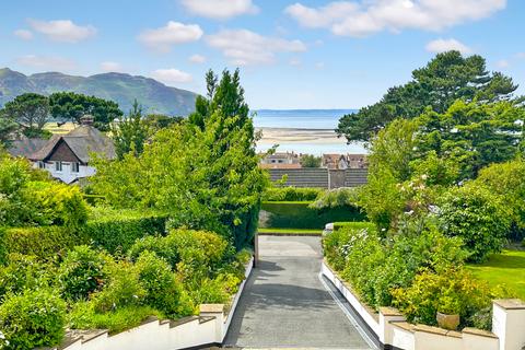 Gannock Park West, Deganwy LL31 4 bed detached house for sale