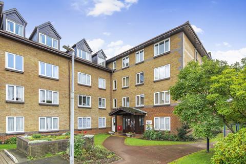 Barkers Court, Sittingbourne, Kent, ME10 1 bed apartment for sale